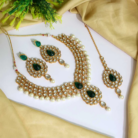 Pearl Kundan Necklace Set