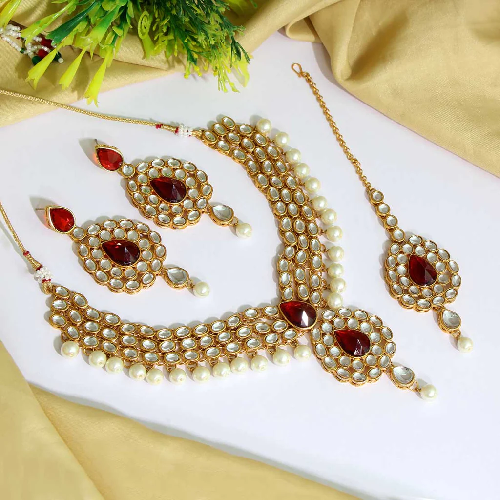 Pearl Kundan Necklace Set