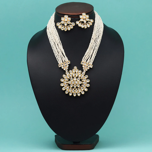 White Kundan Necklace Set