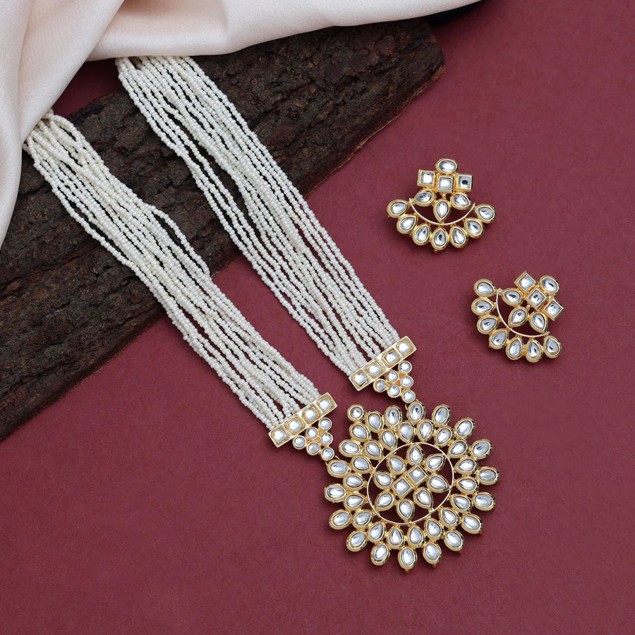 White Kundan Necklace Set